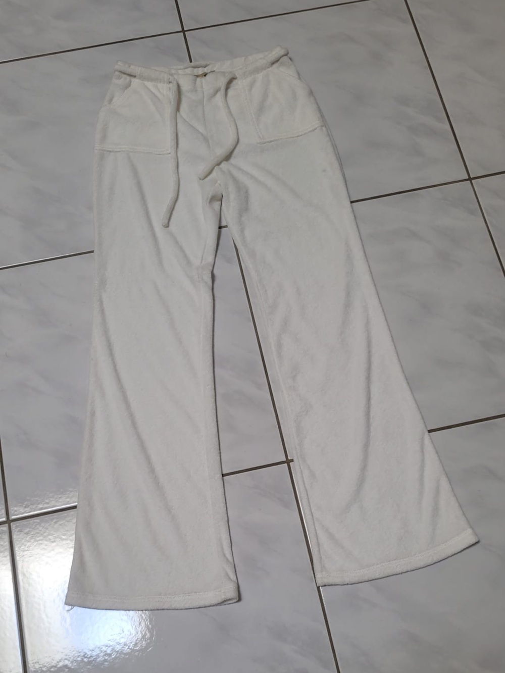 Juicy Couture White Flare Pants - Soft Everyday Bottoms